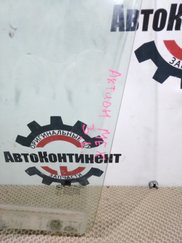 Стекло боковое, 1000 рублей, Красноярск