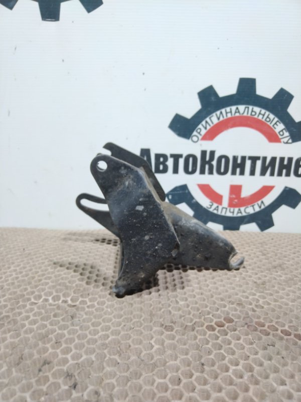 Кронштейн, 600 рублей, Красноярск