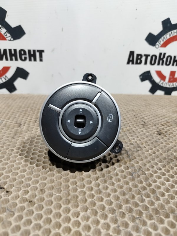 Блок управления зеркалами, 1000 рублей, Красноярск