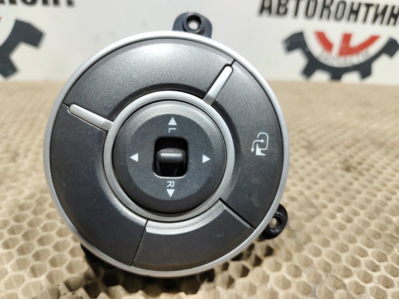 Блок управления зеркалами, 1000 рублей, Красноярск