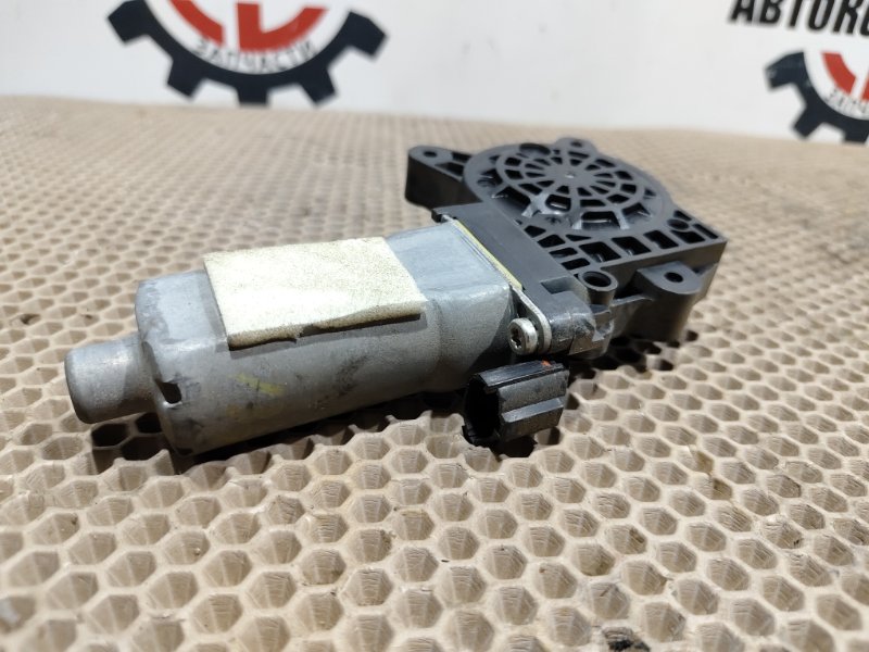 Стеклоподъемник, 2000 рублей, Красноярск