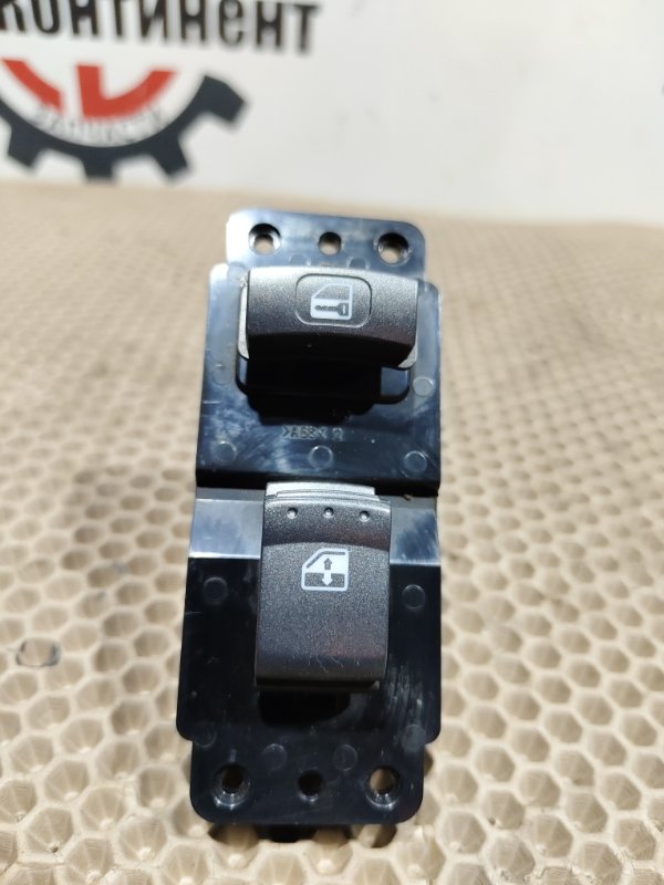 Кнопка стеклоподъемника, 1500 рублей, Красноярск