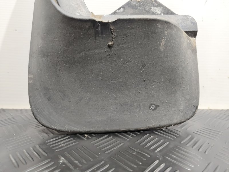 Брызговик, 1000 рублей, Красноярск