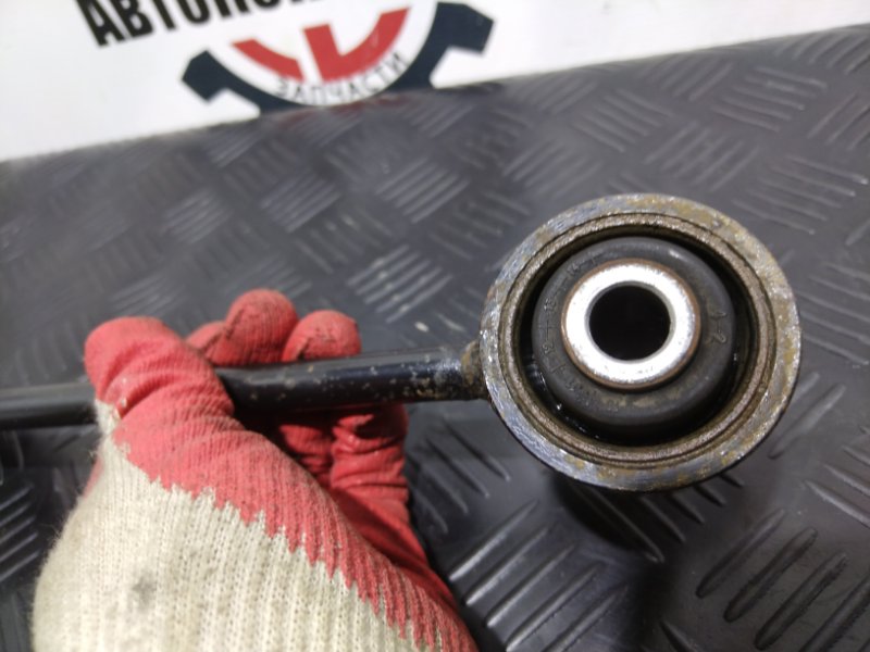 Тяга задняя, 1000 рублей, Красноярск