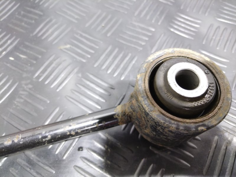 Тяга задняя, 1000 рублей, Красноярск