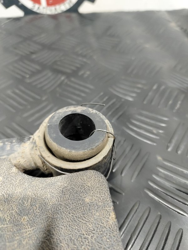 Тяга задняя, 1000 рублей, Красноярск