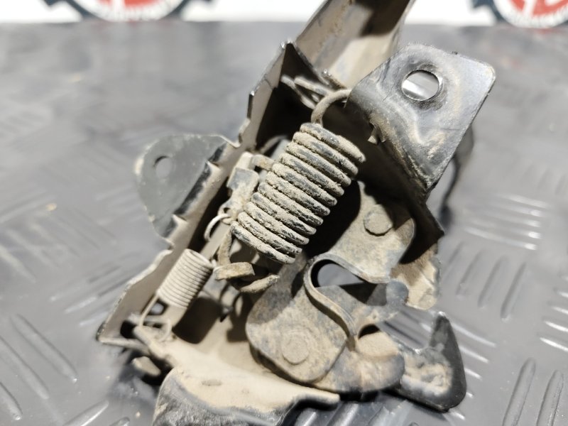 Замок капота, 500 рублей, Красноярск