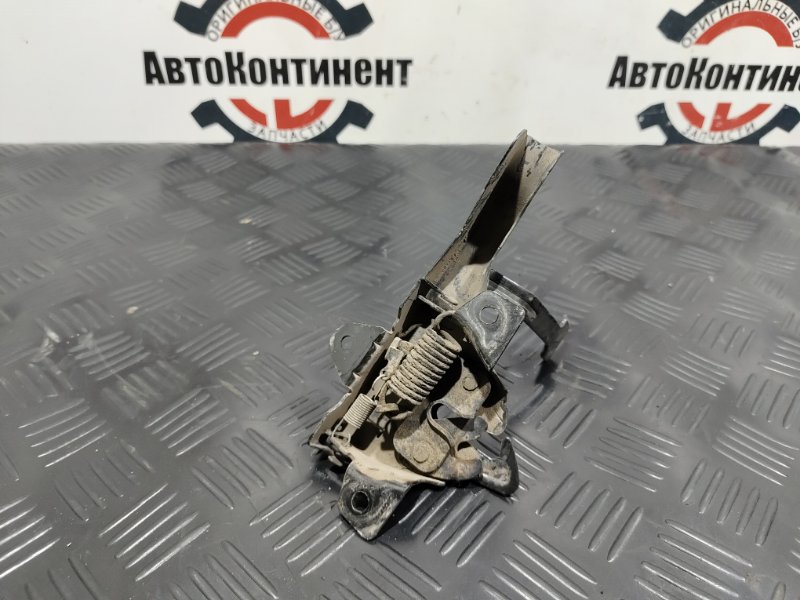 Замок капота, 500 рублей, Красноярск