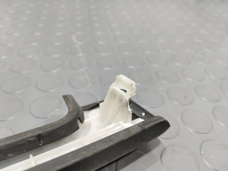 Подлокотник, 500 рублей, Красноярск