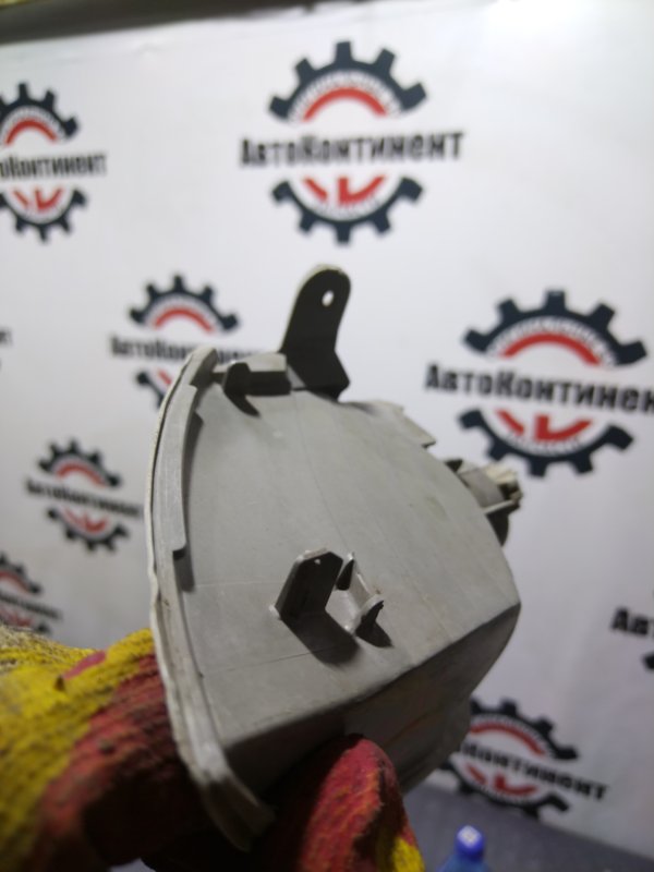 Поворотник, 2000 рублей, Красноярск