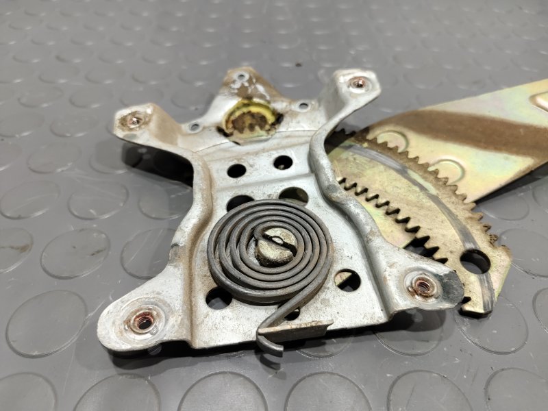 Стеклоподъемник, 500 рублей, Красноярск