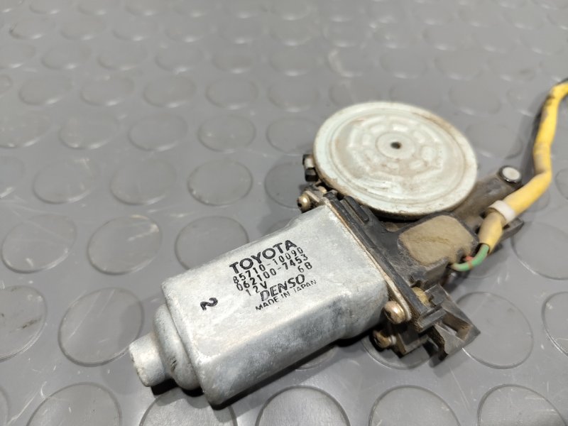 Стеклоподъемник, 500 рублей, Красноярск