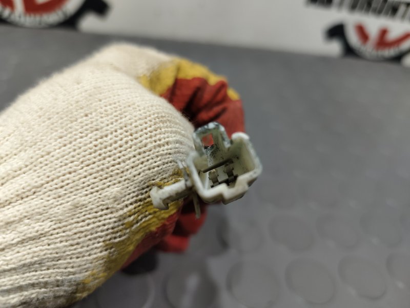 Стеклоподъемник, 500 рублей, Красноярск