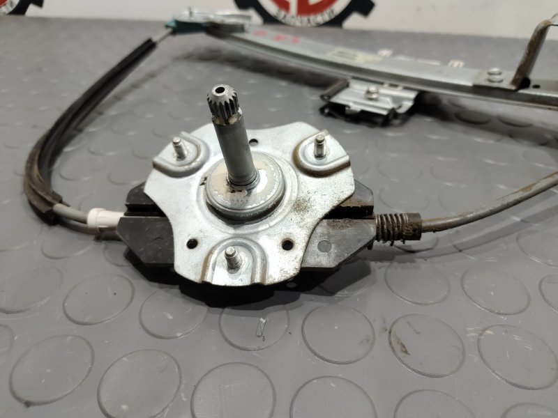 Стеклоподъемник, 1000 рублей, Красноярск