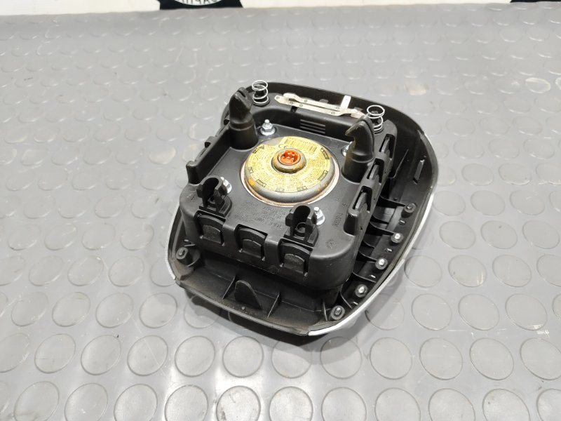 Аирбаг водительский, 6000 рублей, Красноярск