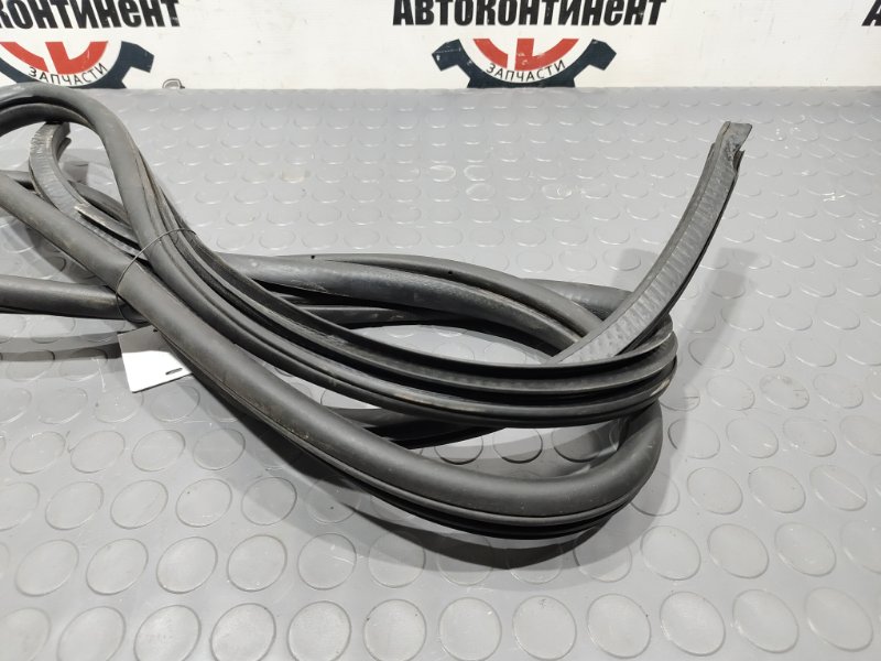 Уплотнительная резинка боковой двери, 1000 рублей, Красноярск