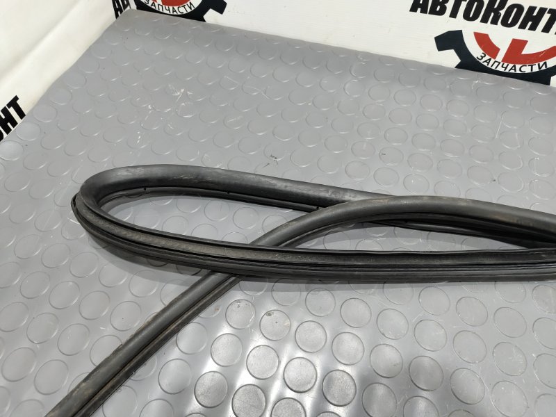 Уплотнительная резинка боковой двери, 1000 рублей, Красноярск