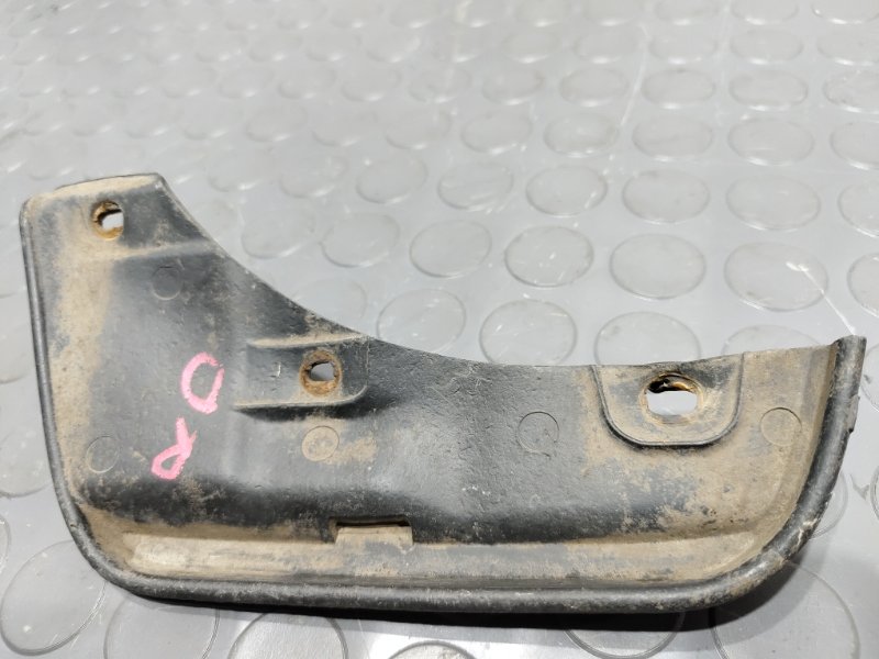 Брызговик, 400 рублей, Красноярск