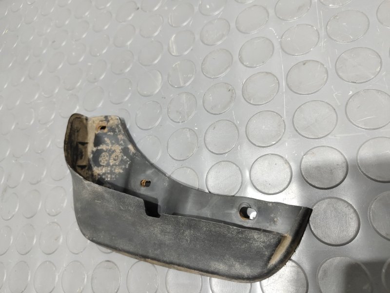 Брызговик, 400 рублей, Красноярск