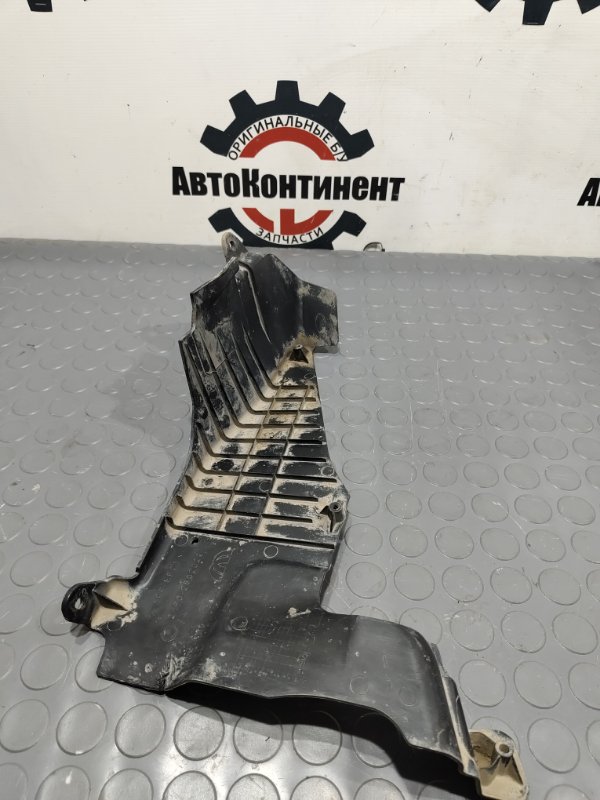 Подкрылок, 500 рублей, Красноярск