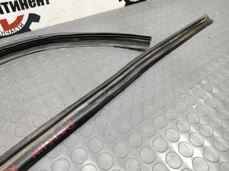 Уплотнительная резинка боковой двери, 500 рублей, Красноярск