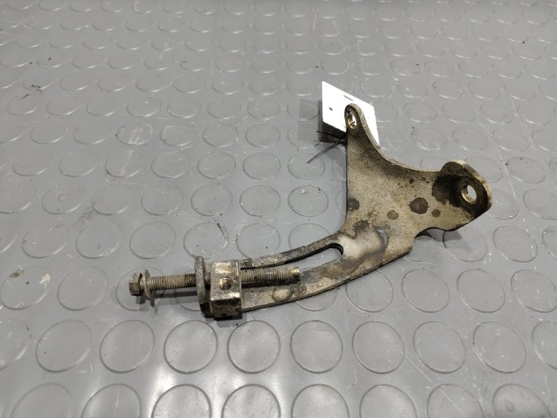 Кронштейн генератора, 1000 рублей, Красноярск