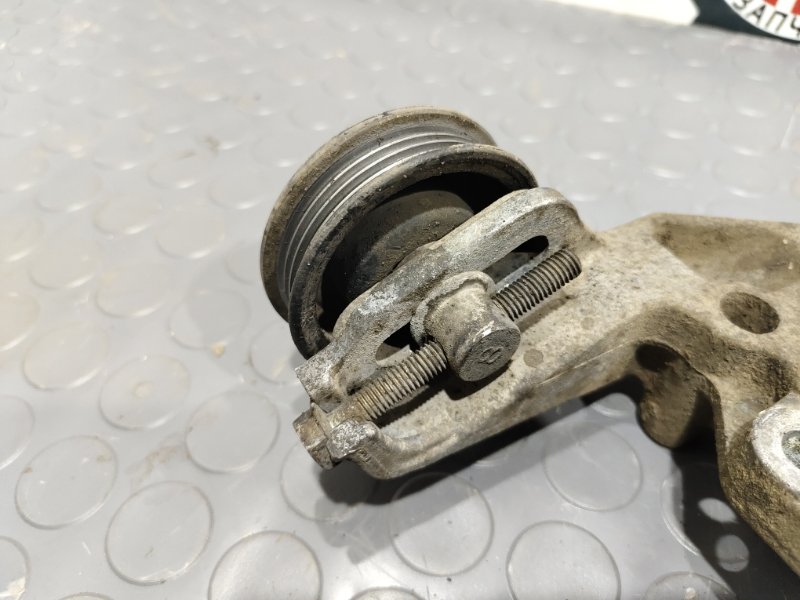 Кронштейн компрессора кондиционера, 1000 рублей, Красноярск