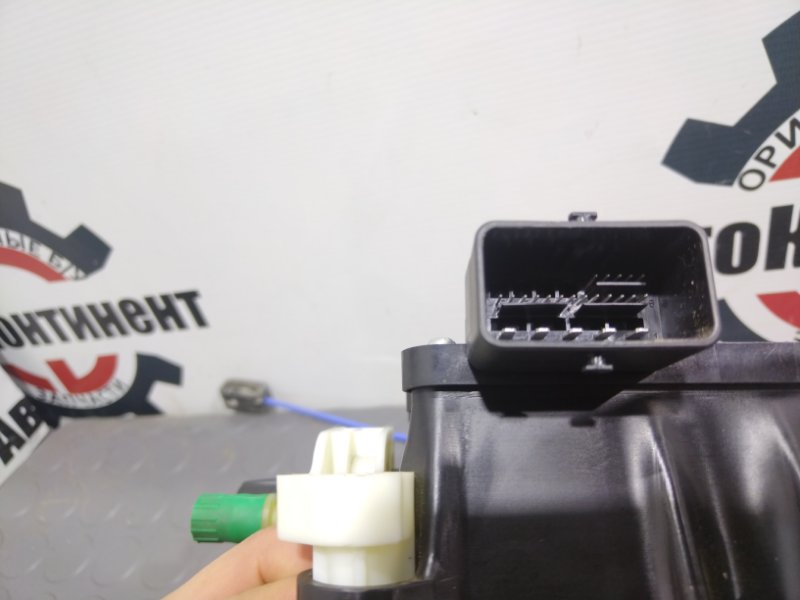 Моторчик стояночного тормоза, 10000 рублей, Красноярск