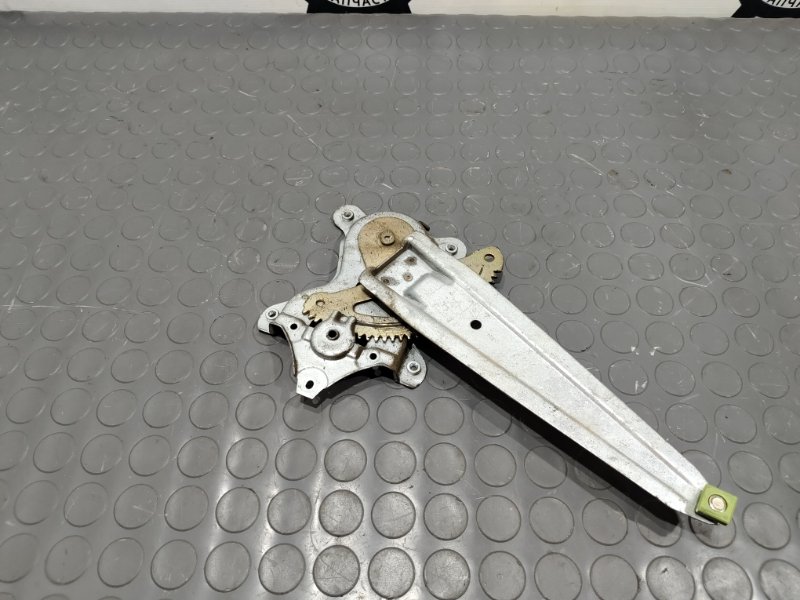 Стеклоподъемник, 1000 рублей, Красноярск