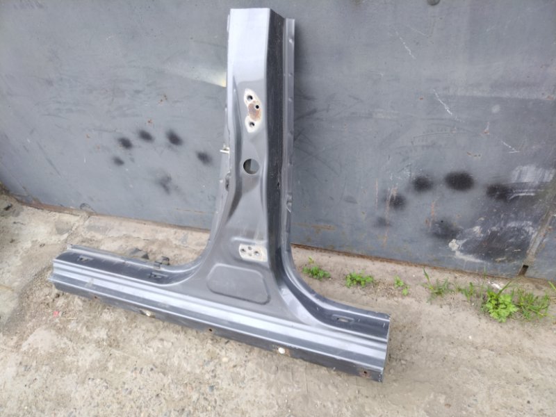 Стойка кузова, 2000 рублей, Красноярск