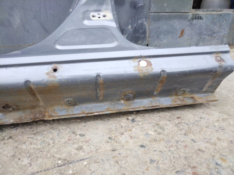 Стойка кузова, 2000 рублей, Красноярск