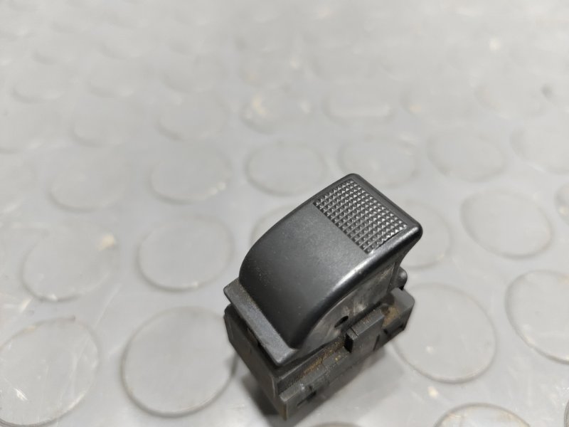 Кнопка стеклоподъемника, 300 рублей, Красноярск