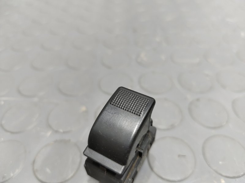 Кнопка стеклоподъемника, 300 рублей, Красноярск