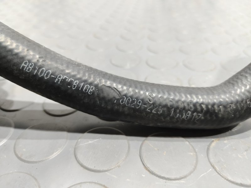 Патрубок, 400 рублей, Красноярск