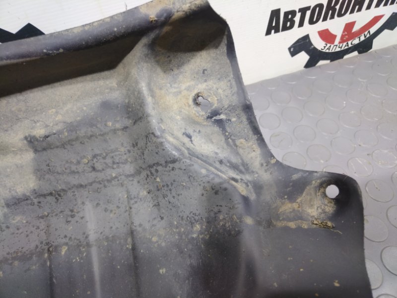 Подкрылок, 2500 рублей, Красноярск