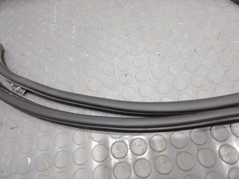 Уплотнительная резинка боковой двери, 1000 рублей, Красноярск