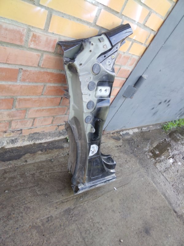 Стойка кузова, 2000 рублей, Красноярск