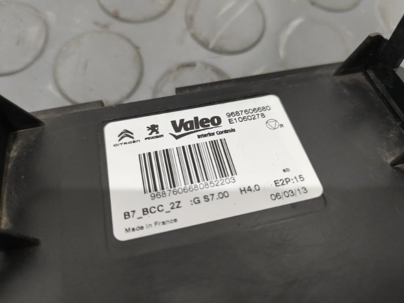 Блок управления климат-контролем, 4000 рублей, Красноярск