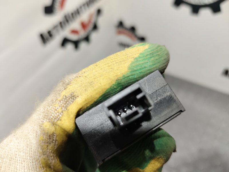 Кнопки в салон, 700 рублей, Красноярск