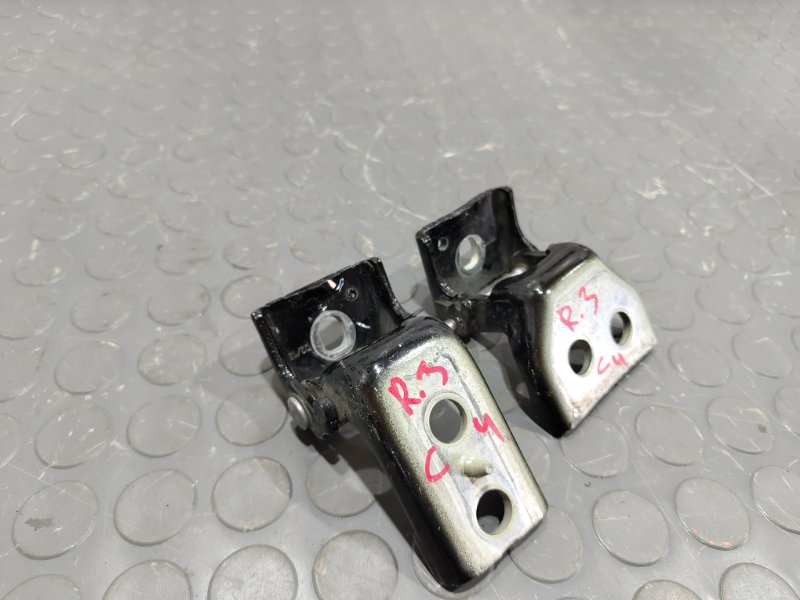 Петля двери, 1000 рублей, Красноярск