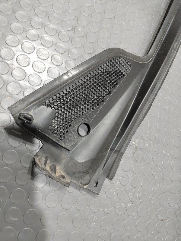 Решетка под лобовое стекло, 3000 рублей, Красноярск