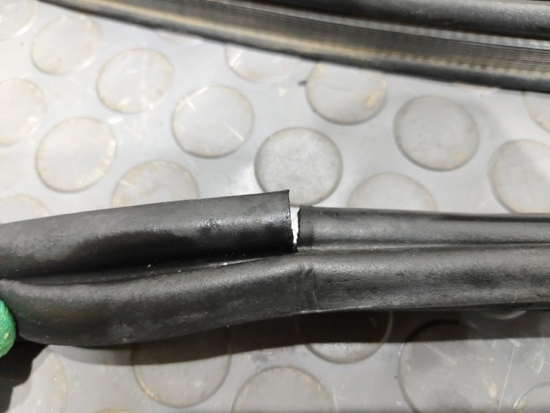 Уплотнительная резинка крышки багажника, 1500 рублей, Красноярск