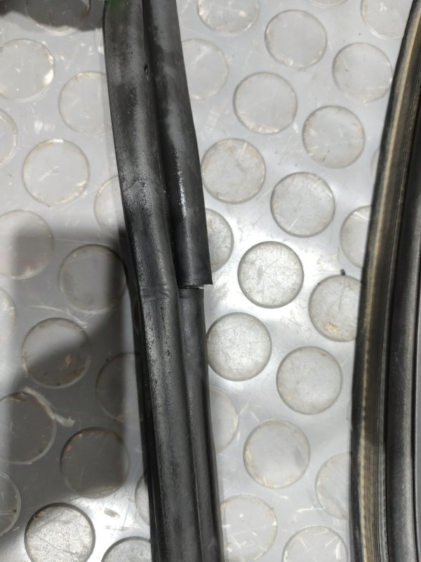 Уплотнительная резинка крышки багажника, 1500 рублей, Красноярск