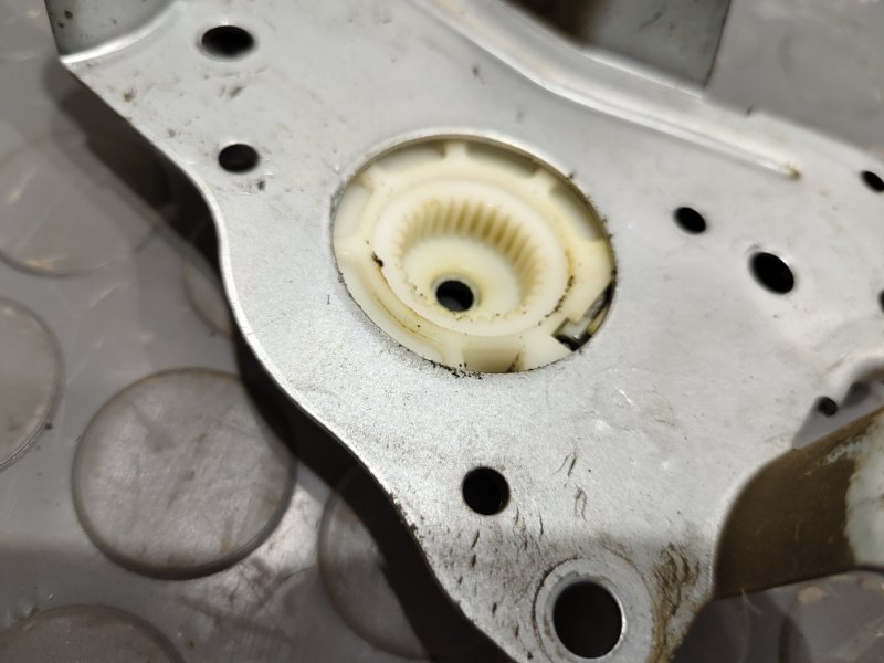 Стеклоподъемник, 2000 рублей, Красноярск