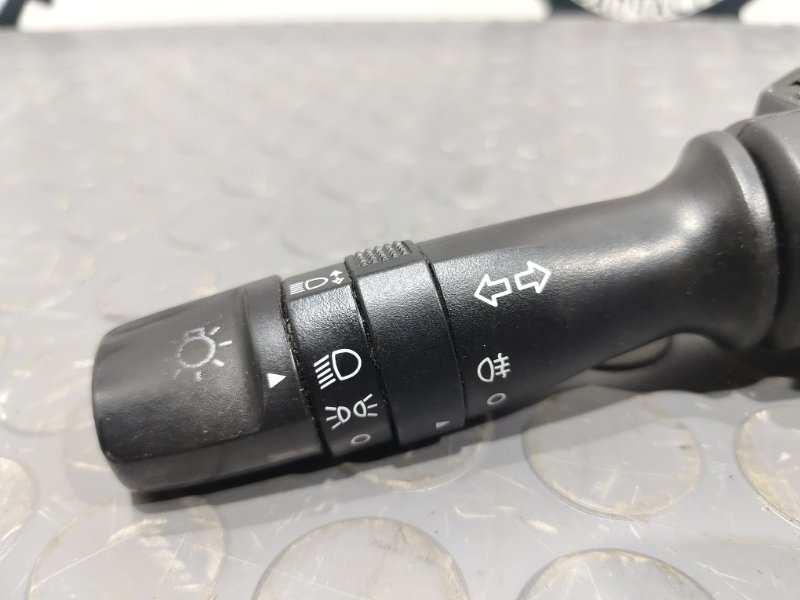 Подрулевой переключатель дворников, 2000 рублей, Красноярск