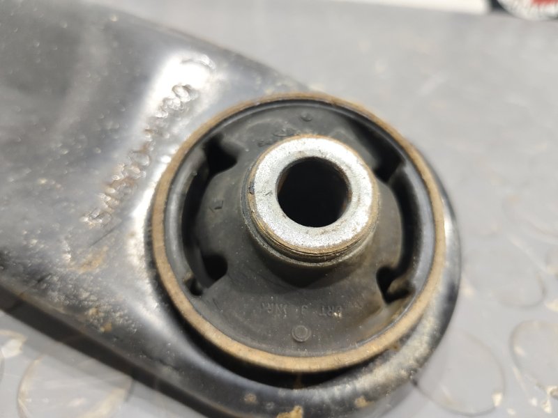 Рычаг подвески, 2000 рублей, Красноярск