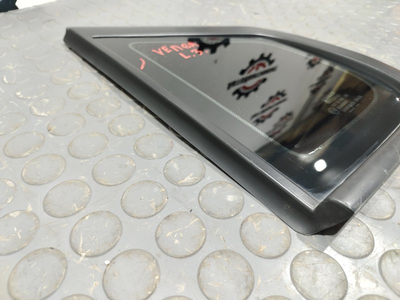 Стекло собачника, 2000 рублей, Красноярск