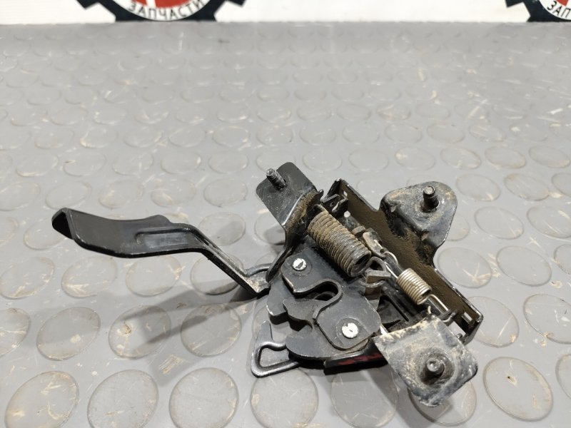 Замок капота, 2000 рублей, Красноярск