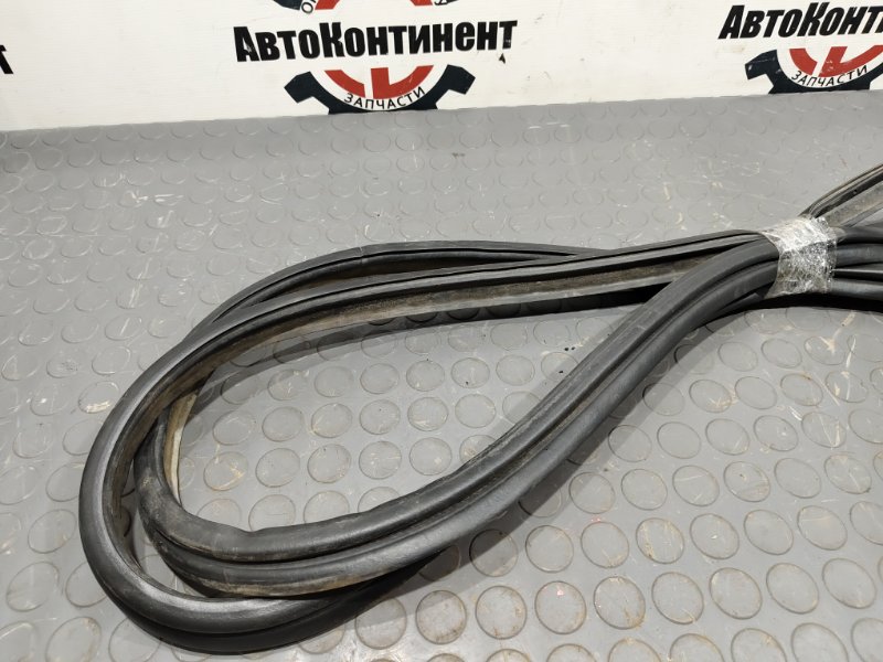 Уплотнительная резинка крышки багажника, 1400 рублей, Красноярск