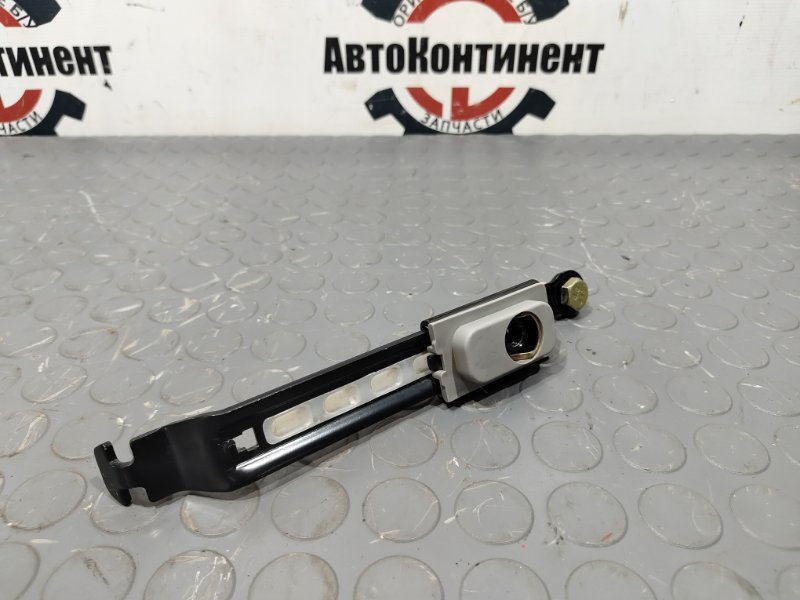 Механизм регулировки ремня безопасности, 500 рублей, Красноярск